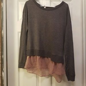 Xhilaration long sleeve top